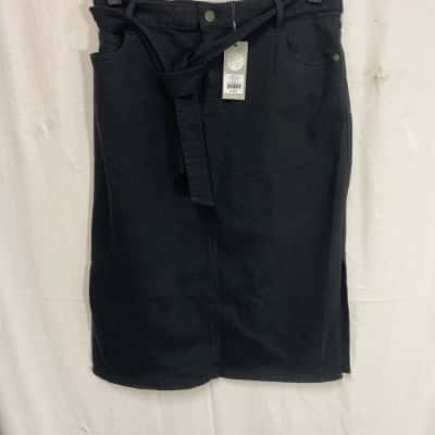Katies Belted Denim Skirt Size 12