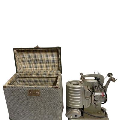 Noris 8mm projector