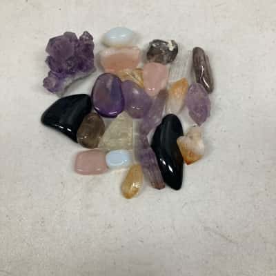 Assorted Crystals & Stones 