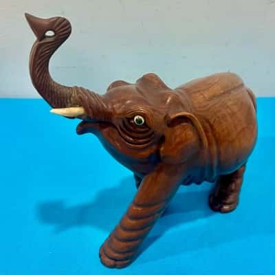 2 x Handcrafted Wooden Elepants- just beautiful