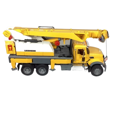 Bruder – Mack Granite Liebherr Crane Truck