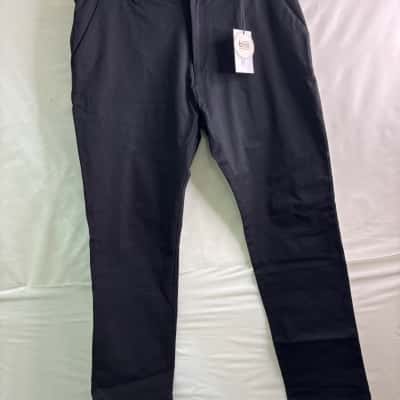 Yd. Mens Size 36 Chinos Black BNWT