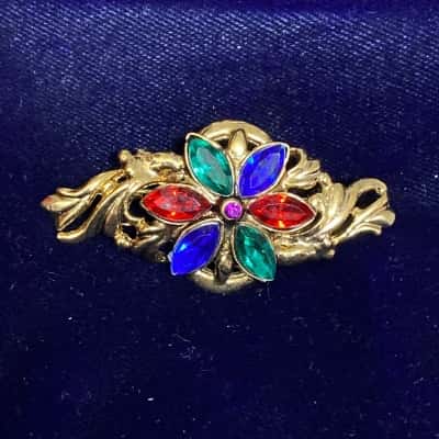 Vintage Acrylic Rhinestone Brooch 