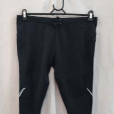  Womens Leluu Size 16 Shorts/Tights Black  