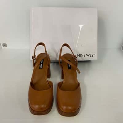 Nine West Dark Natural Colot3 Pump - Size 6.5 