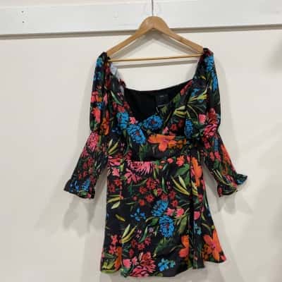 C/MEO Collective Womens  Size 10 Floral play suit  / Floral 