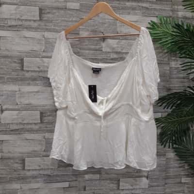 City Chic Womens  Size XL Other peasnt top