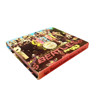 CD Album The Beatles ‎– Sgt. Pepper's Lonely Hearts Club Band - Includes Booklet