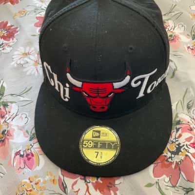 New Era Mens  Size 60.6cm Cap Black  / Red / White (B21)