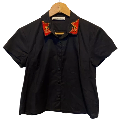 Black Friday Womens Size 6 Shirt