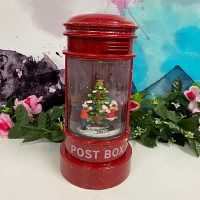 Light up Christmas post office with snow globe middle 