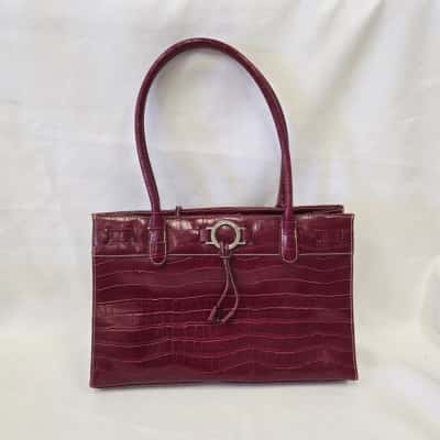  Womens Red CA America Handbag (Strand bags)   