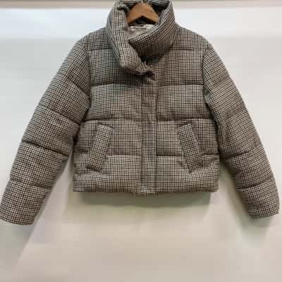 MILKANDHONEY Houndstooth Navy and Khaki Puffer Jacket Size 12