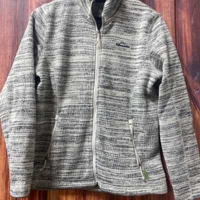 Kathmandu Womens  Size 14 Grey zip up jacket 