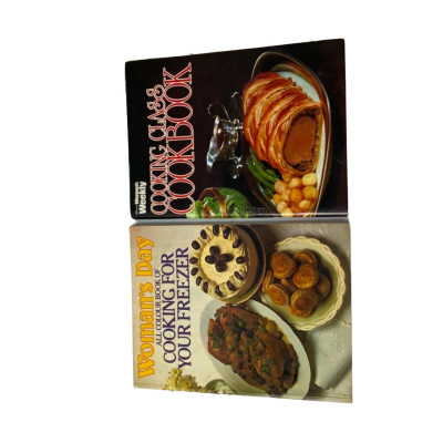 2x The Australian Women’s Weekly cooking class cookbook and cooking for the frezzer