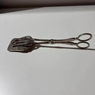 Vintage scissor/cake/pastry serving tongs 