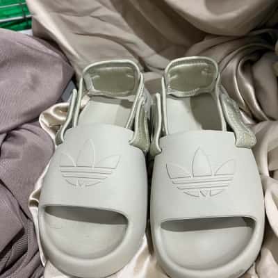 Adidas Adifoam Kids  Size 1 Shoes Beige 