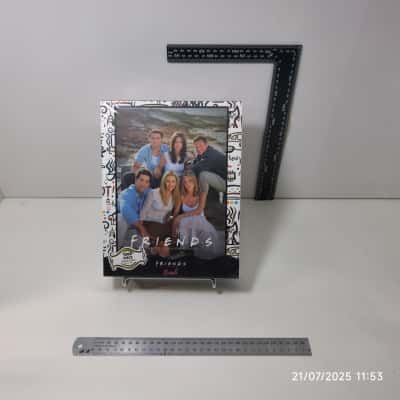 Friends Puzzle Sealed New 1000 pcs 