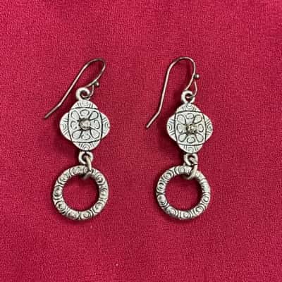  Womens Pierina Designs Silver Tone Pendant Earrings in Box