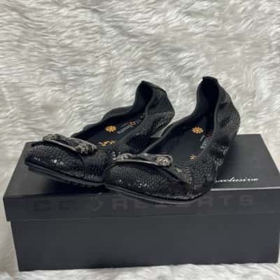  Womens  Size 41 Black  / Silver slip on shoes 