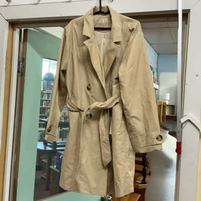 Zara Kids Kids  Size 9 Jackets Beige 