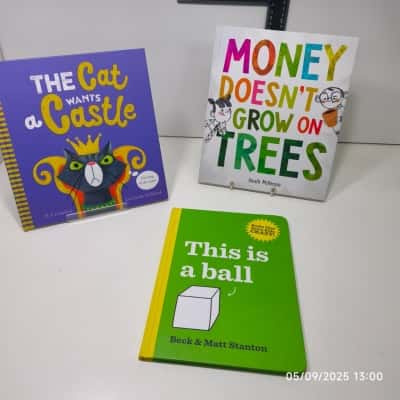 Kids Pictre Books Trio 