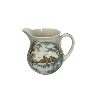 Queens Castle Alfred Meakin England pot