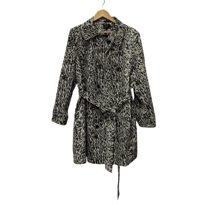 Sara Womens  Size 22 Trench Coat Animal print 