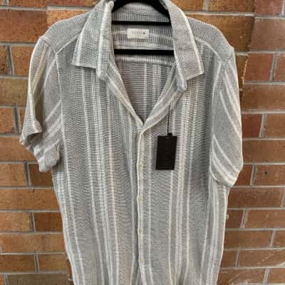  Mens  Lucid Size XL Short Sleeve Shirt Off White / Olive 