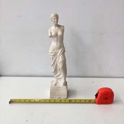 Venus de MILO statue ornament 