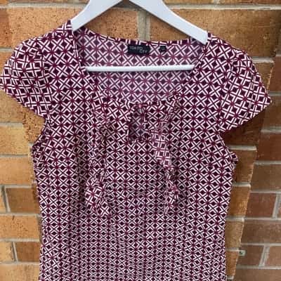 Tokito City Womens  Size 10 Shirt 