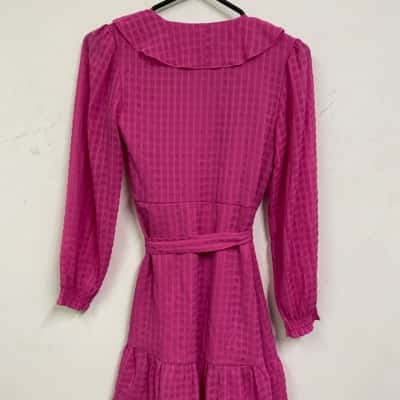 Review Womens  Size 12 Long Sleeve Dress / Wrap Dress Pink  