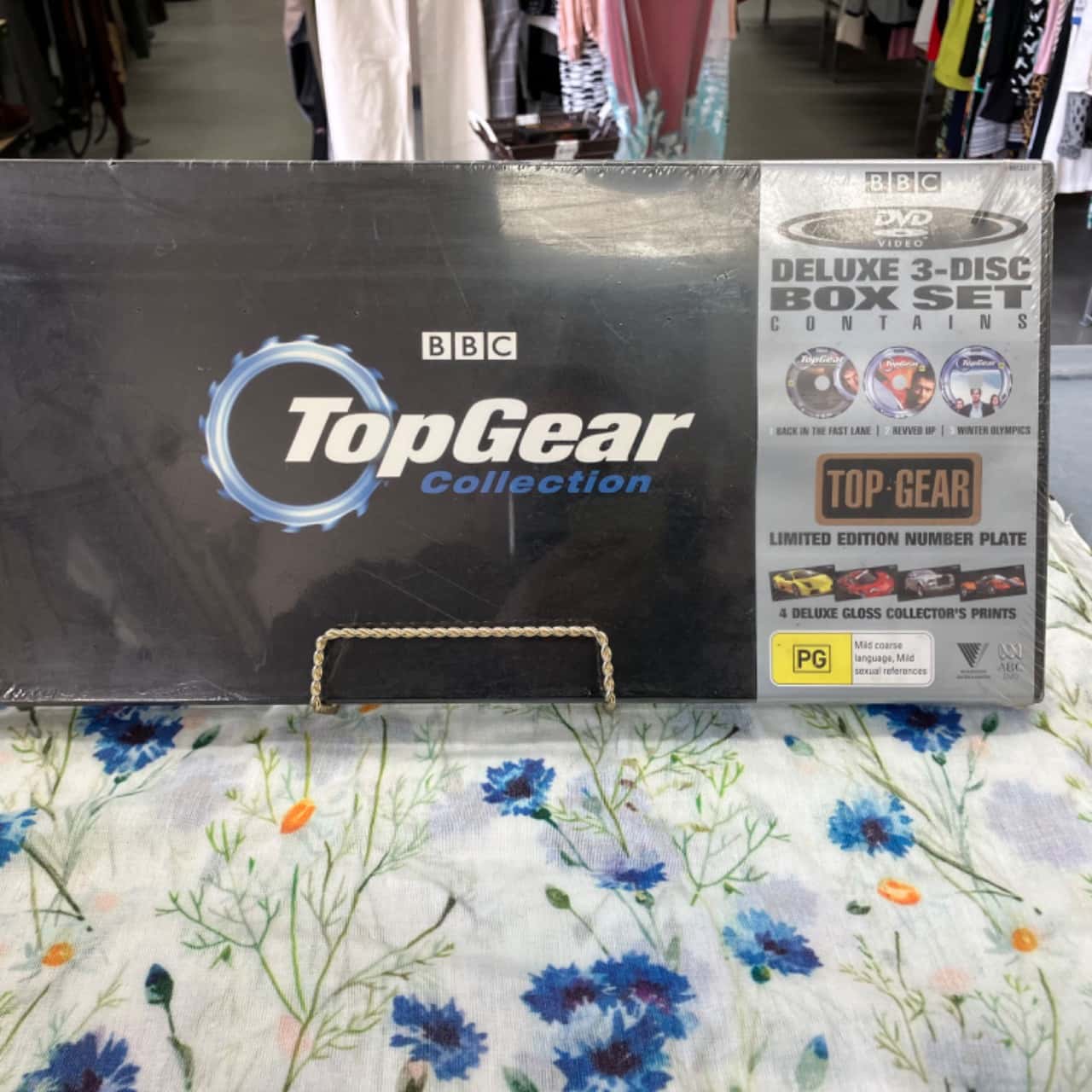 Sealed BBC Top Gear Turbo Challenge Trading Card Booster Pack - Rare