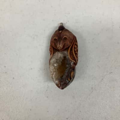 Men’s Bear/Tanuki Carved Pendant W/Agate Geode 
