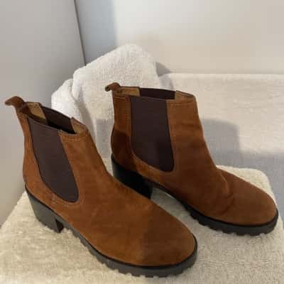 Colorado Womens  Size 38 Ankle Boots Brown 
