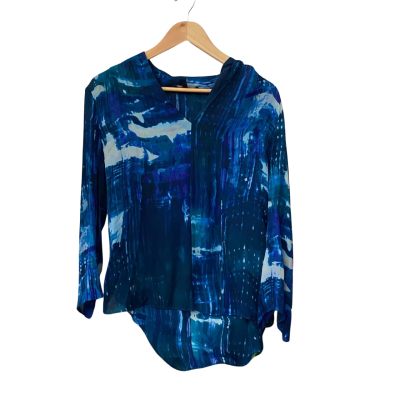 Saba Womens  Size 8 Blouse Blue 