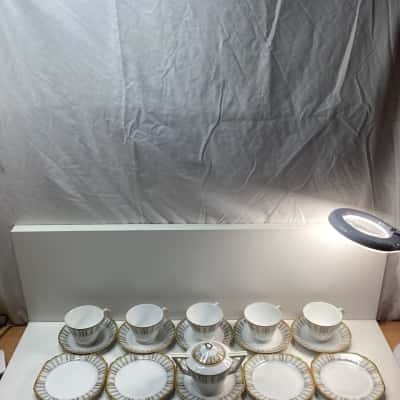 18 Piece Gold White Black Tea Set 