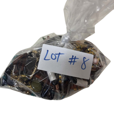 1 kg bag mix broken/assorted costume jewellery Lot#8