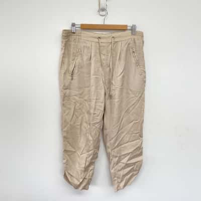 Suzannegrae Stone Capris Pants  Size 12 