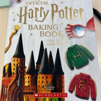 The Official Harry Potter Baking Book