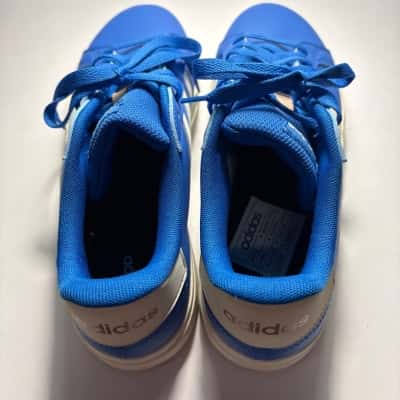 Adidas Mens Size 7 Sneakers Blue / White 