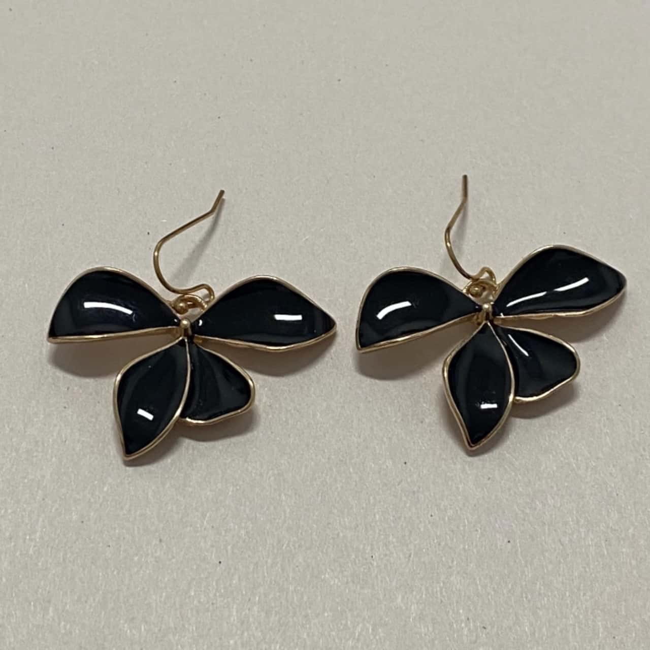 Gold Tone Black Flower Drop Earrings(s)