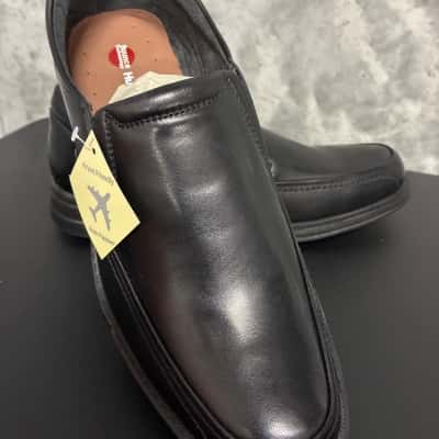 Hush Puppies Mens  Size 10 Black  shoes new 