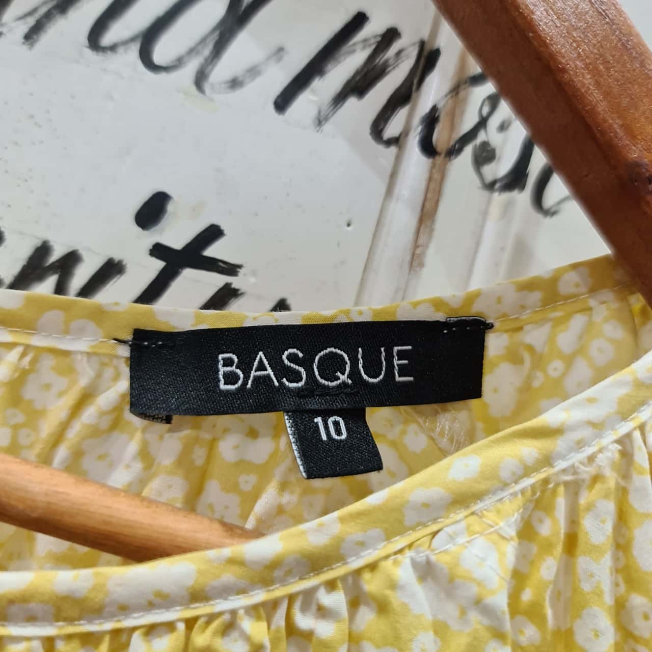 Basque Brand SALE ITEM!! Basque Brand! BALLOON SLEEVE FLORAL SHIRT Womens Size 10 ...