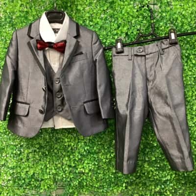  Ollie’s place  suit Size 12-18m Set Grey 
