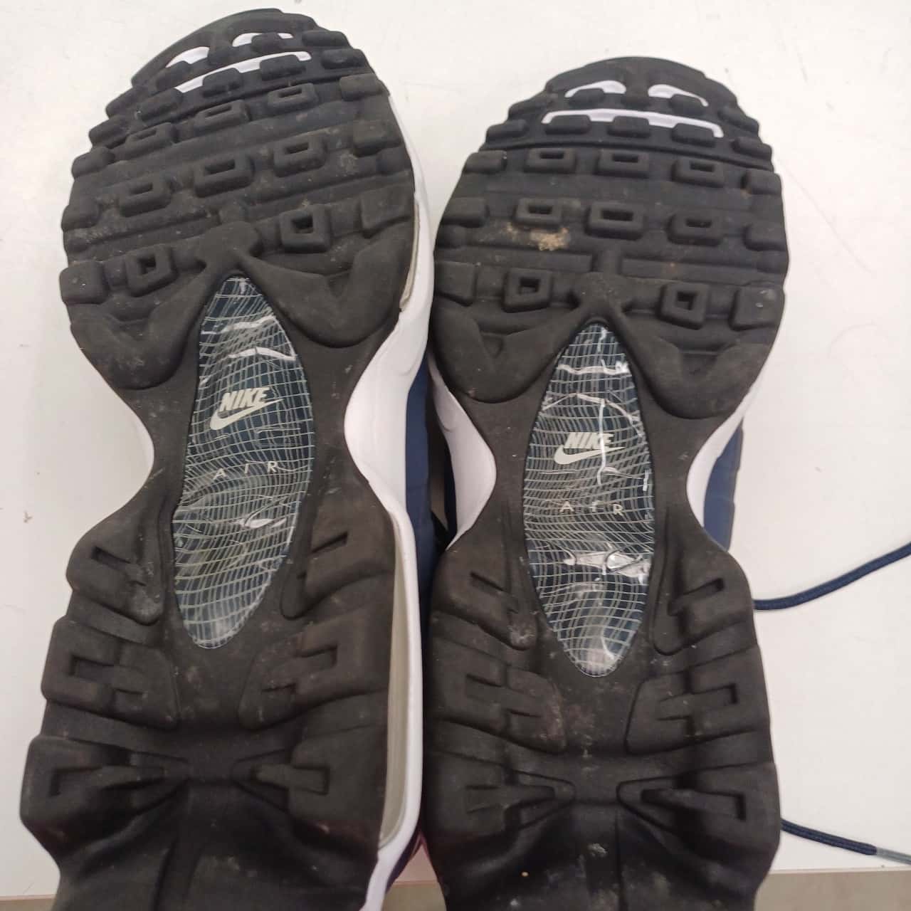 mens nike size 7 trainers