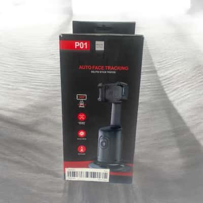Auto face tracking selfie stik tripod 