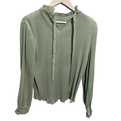  Womens  Size S Blouse Green 