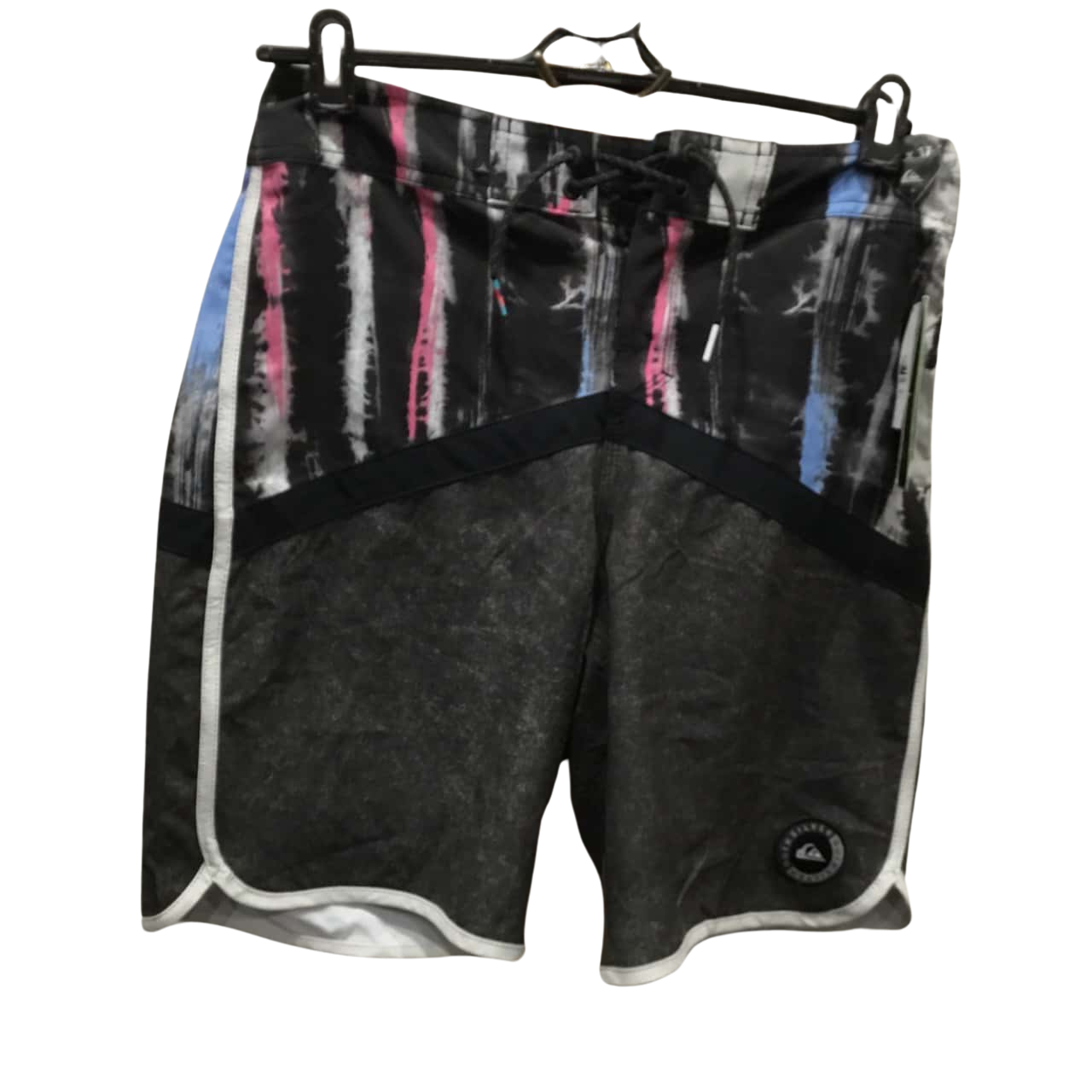 BNWT Quicksilver Black Patterned Board Shorts Size 30