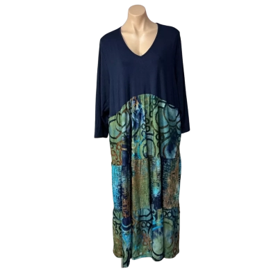 Taking Shape Womens Size 22 Navy Blue / Multicoloured Pattern V-Neck Maxi Dress (new)